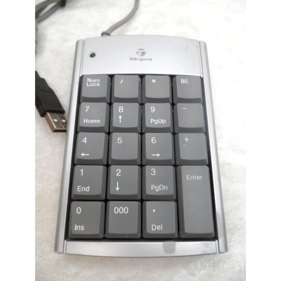 Targus Model PAUK10U Numeric Keypad Plug & Play 2 USB Ports - Picture 3 of 4